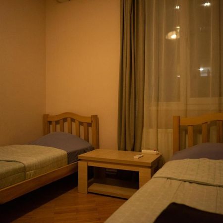 Guesthouse Hillside Tiflis Exterior foto