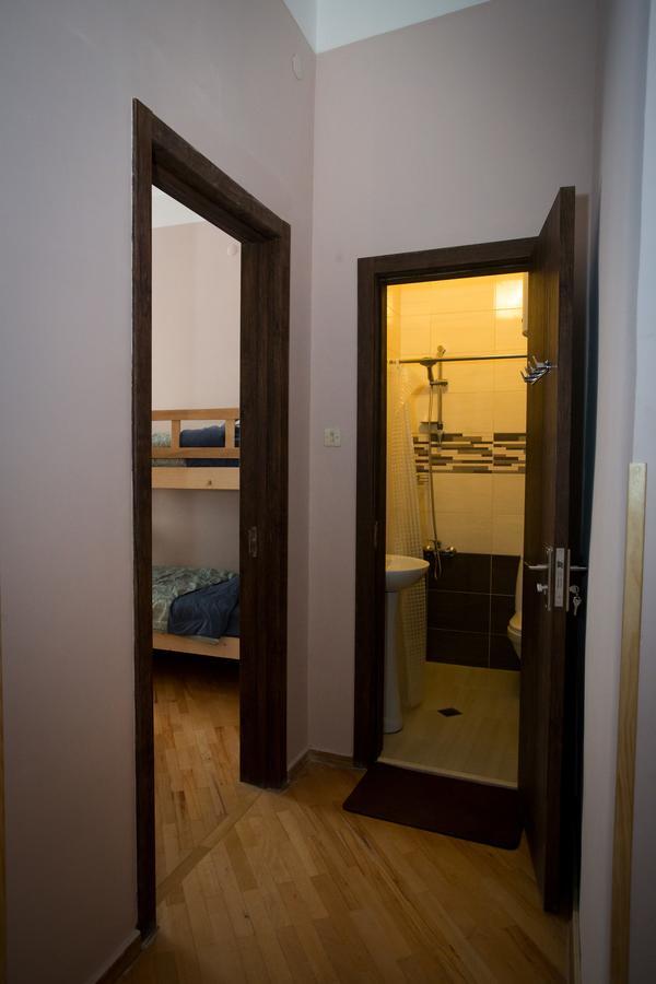 Guesthouse Hillside Tiflis Exterior foto