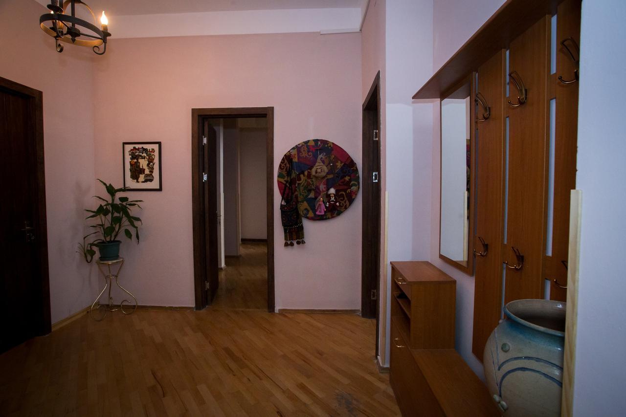 Guesthouse Hillside Tiflis Exterior foto